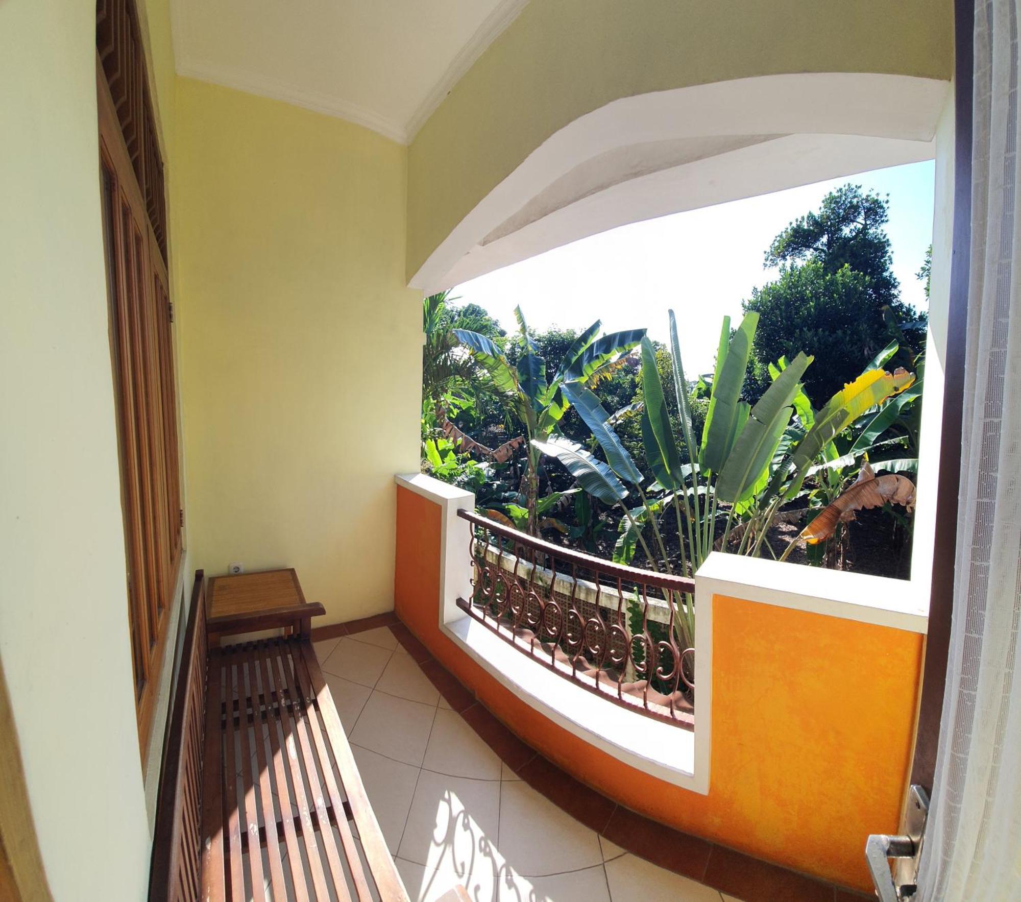 Villa Alicia Maguwo Exterior photo