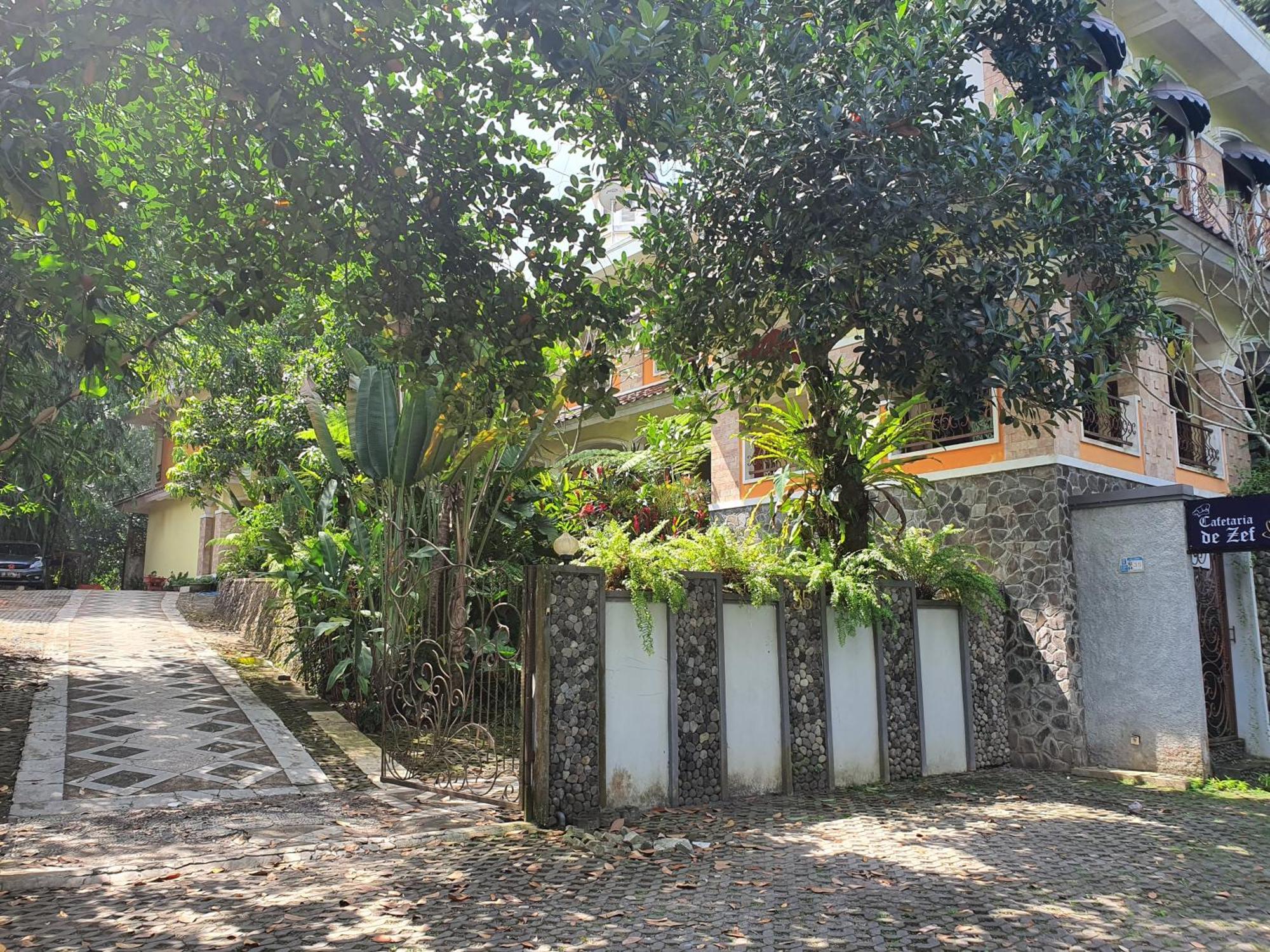 Villa Alicia Maguwo Exterior photo