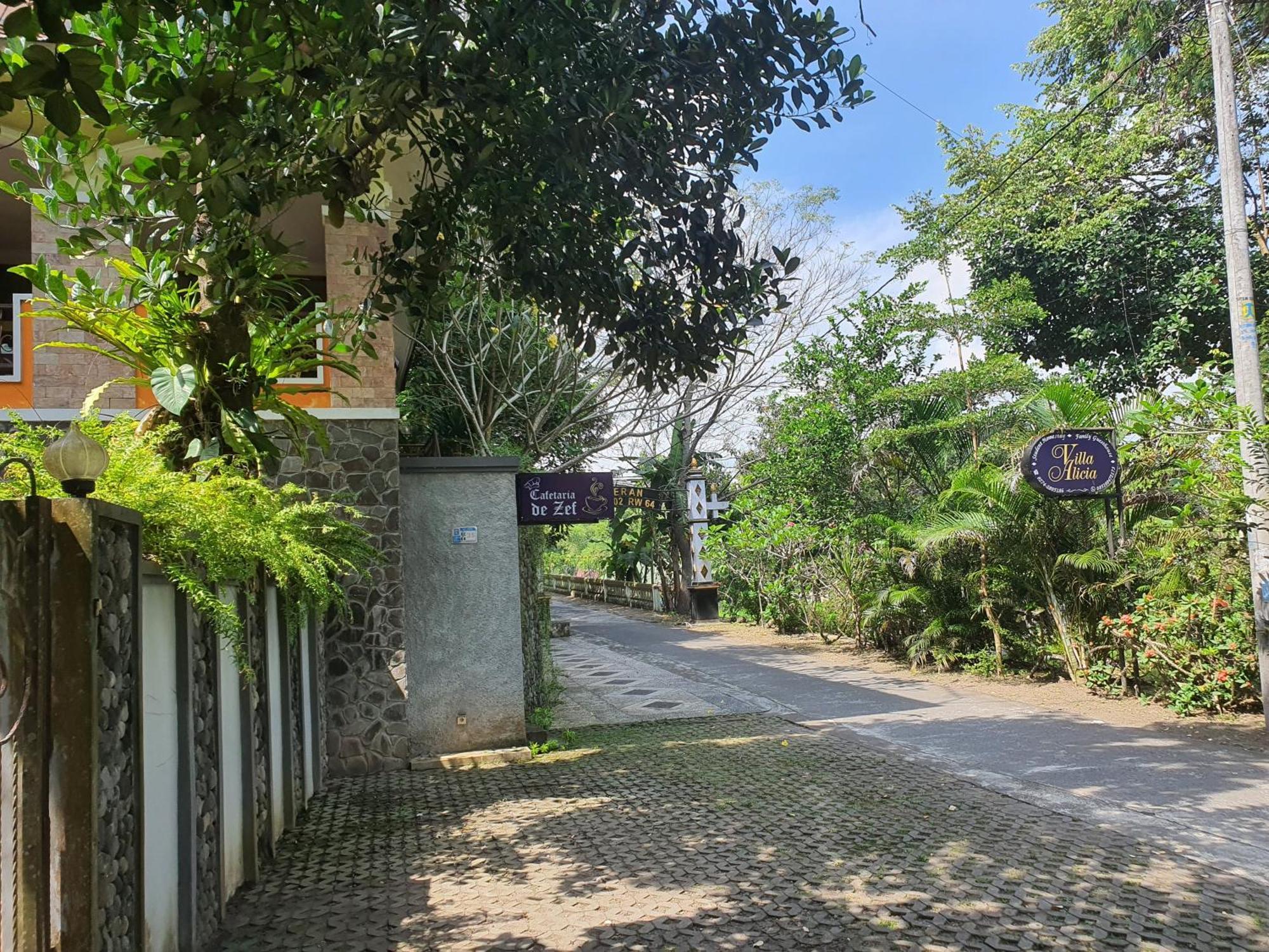 Villa Alicia Maguwo Exterior photo