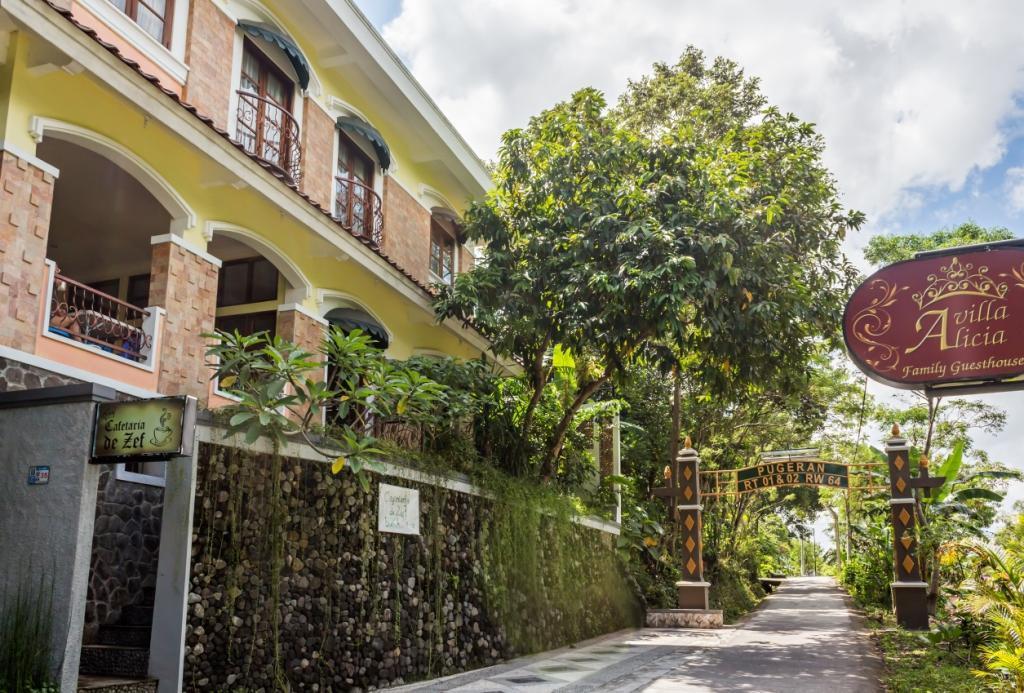 Villa Alicia Maguwo Exterior photo